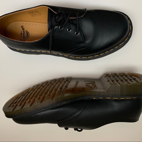 Dr. Martens 1461 3-Eye Gibson Flat Shoes - Picture 1 of 10